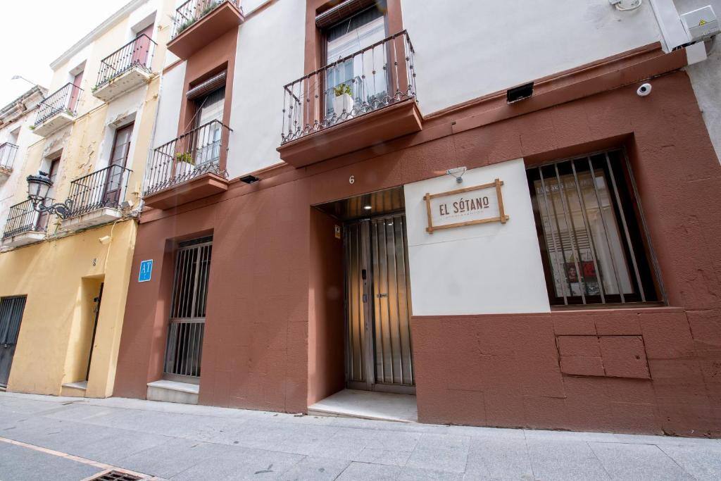 Entrance to Apartamentos el Sótano